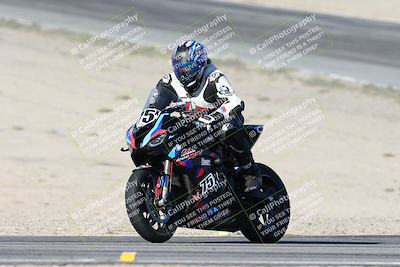 media/Dec-07-2025-CVMA (Sun) [[3e7d2de5dc]]/Race 10-Formula 40 Open/